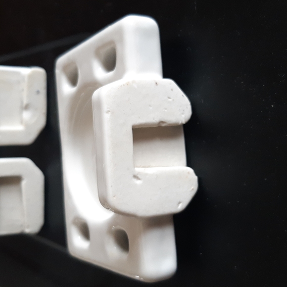 Vintage Bathroom Set - Picture 4 of 11